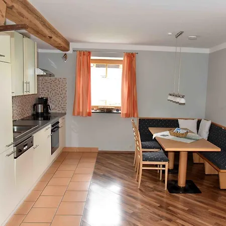 Gutschehof Apartment Obervellach (Spittal an der Drau)